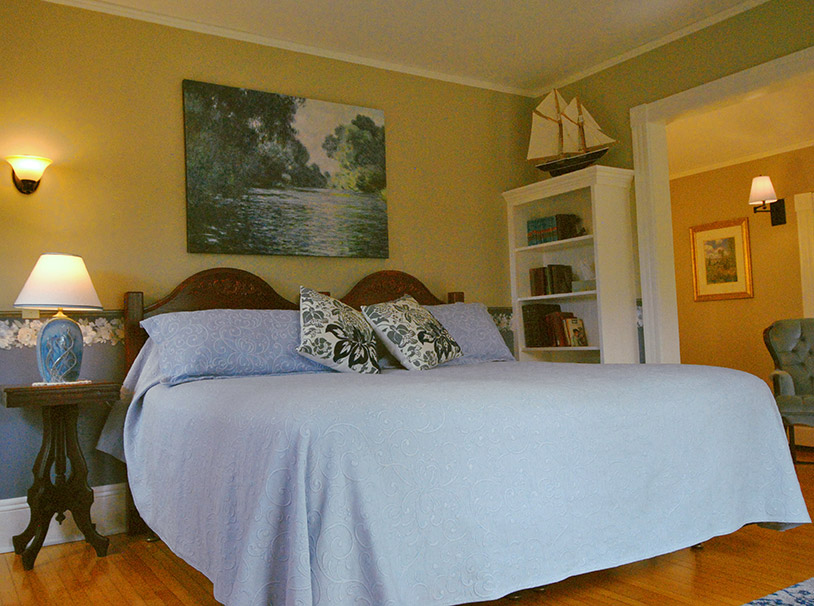 Van-Fleet-Room-Suite