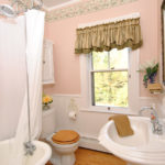 van-horne-bathroom